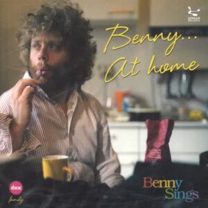 benny-sings-at-home